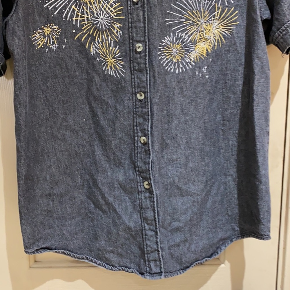 The Quacker Factory Button Down Shirt. - image 4